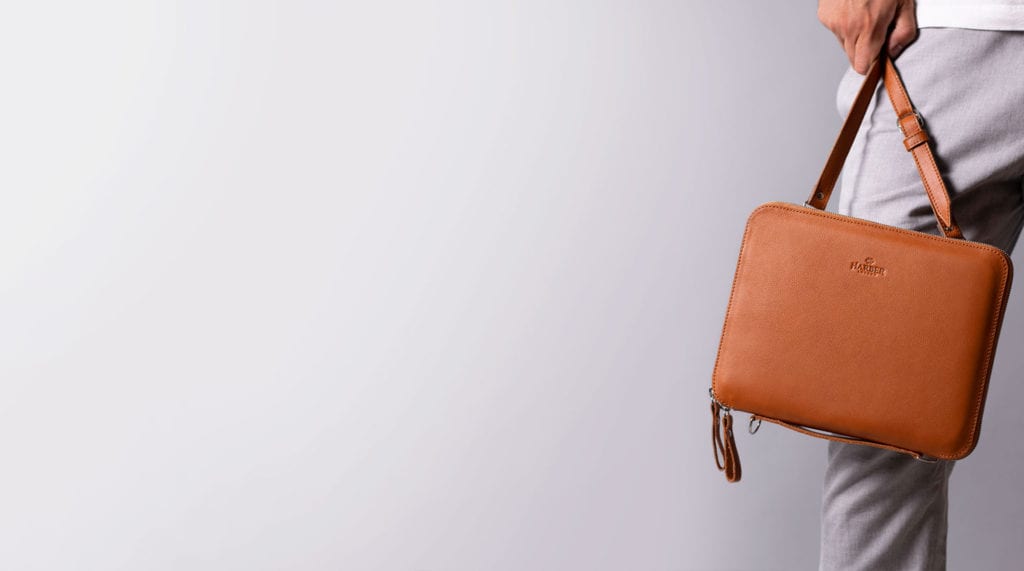 The included strap turns the Nomad Organiser into a messenger bag or backpack