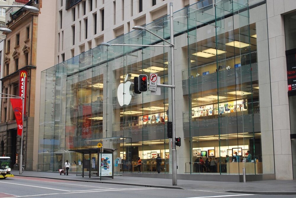 Apple Will Reopen Some U.S. Stores This Week - Apple Stores Open
