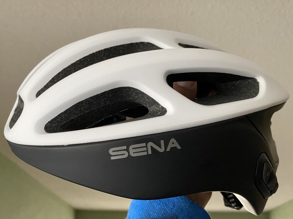 Protection and Technology Intersect in the Sena R1 EVO Smart Bike